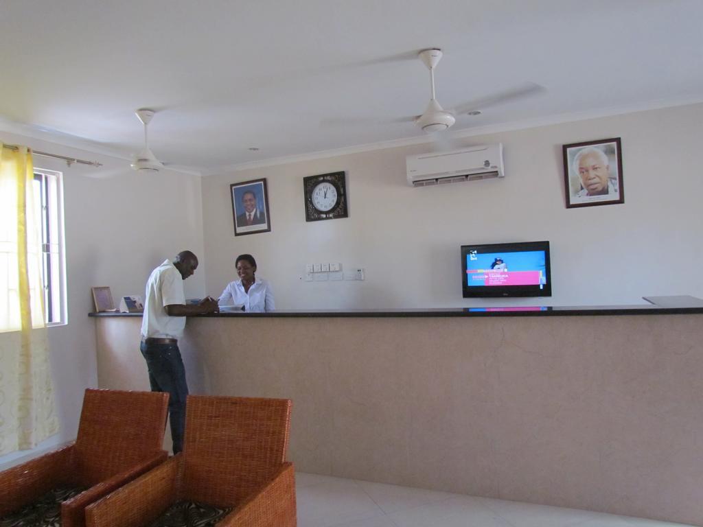 Fq Hotel Limited Dar es Salaam Exterior foto